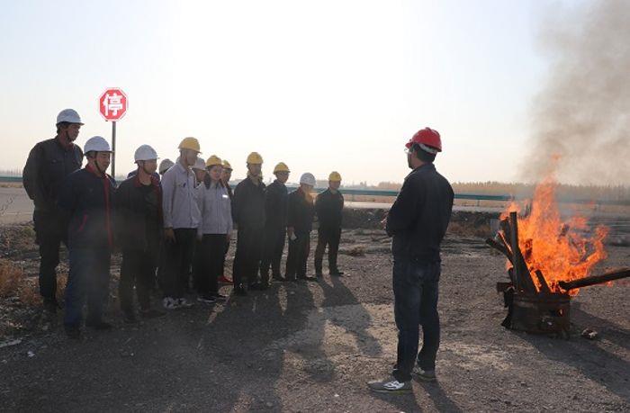 現(xiàn)場安全教學（攝影：王貴賓）