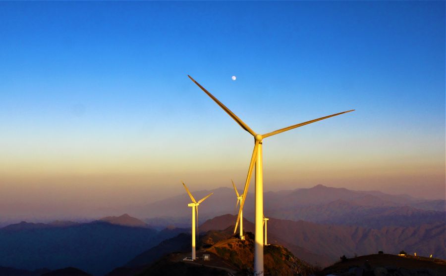 華中地區(qū)首座內(nèi)陸風(fēng)電場(chǎng)-咸寧九宮山風(fēng)電場(chǎng)(新能源公司供稿) 華中地區(qū)首座內(nèi)陸風(fēng)電場(chǎng)-咸寧九宮山風(fēng)電場(chǎng)(新能源公司供稿)