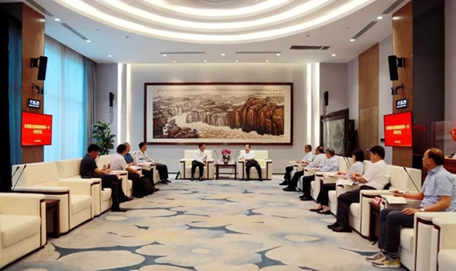 與陜煤集團(tuán)座談會議現(xiàn)場 與陜煤集團(tuán)座談會議現(xiàn)場